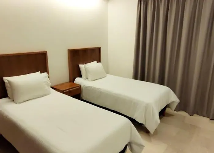 Next To The Beautiful 2 Bedroom * Playa del Carmen