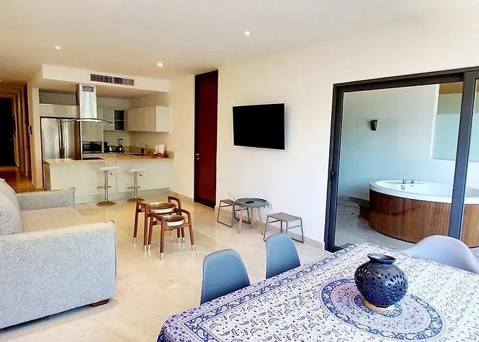 Next To The Beautiful 2 Bedroom Playa del Carmen